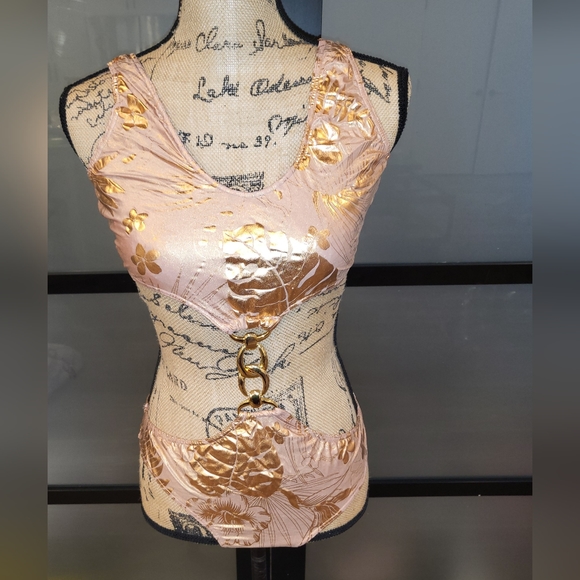 🩱Boutique Women's Rose Gold Monokini high cut sexy one-piece swimsuit - Picture 2 of 14